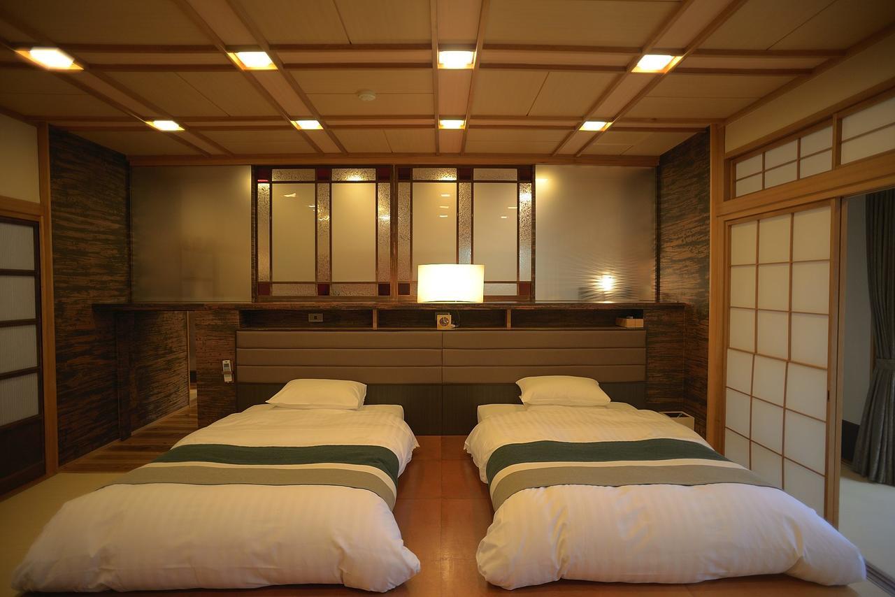 Shimayado Mari Hotel Shodoshima Bagian luar foto